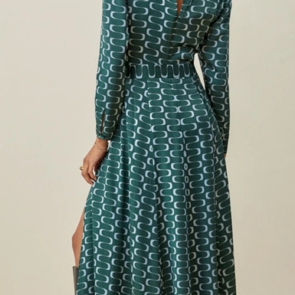 Reformation Julius Dress Venture size 6 Excellent wear condition. - Picture 13 of 15